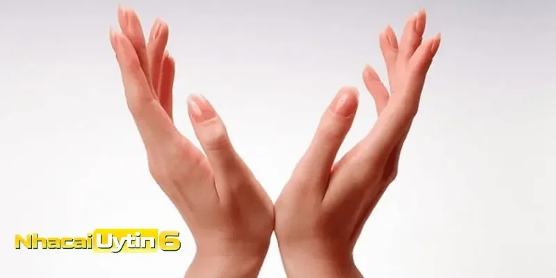 Mơ thấy ngón tay đánh con gì?